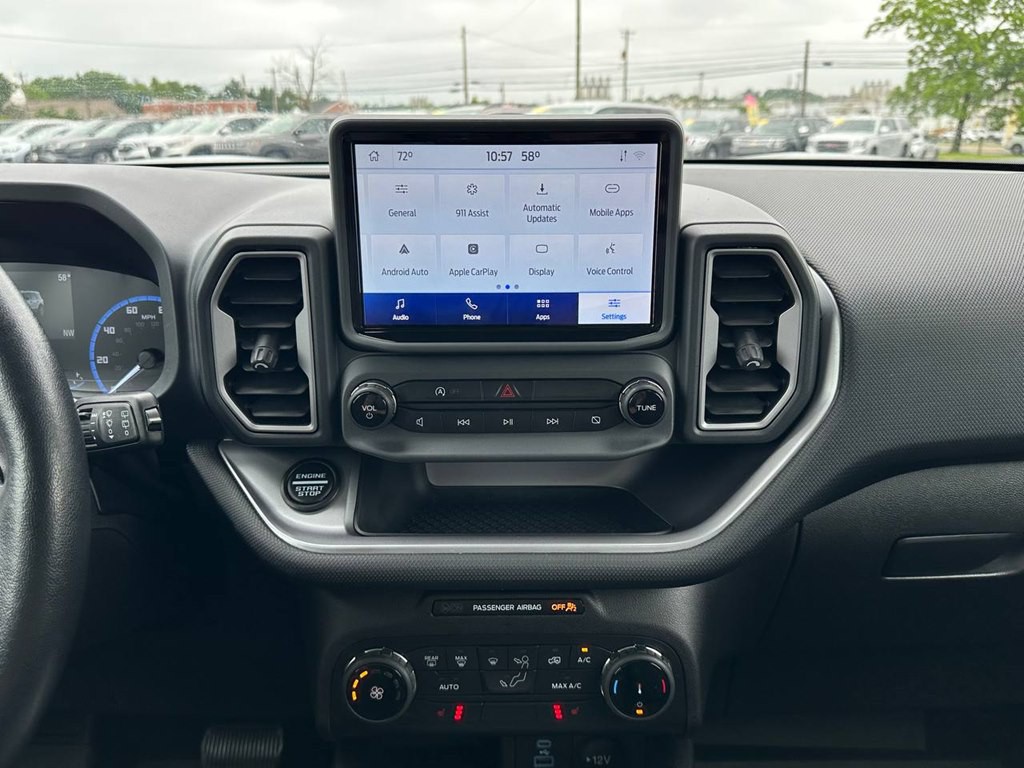 2022 Ford Bronco Image 29