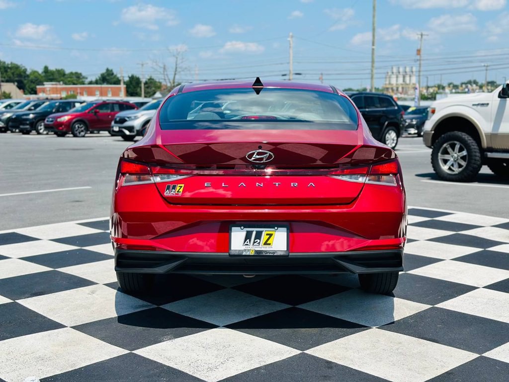 2023 Hyundai Elantra Image 6