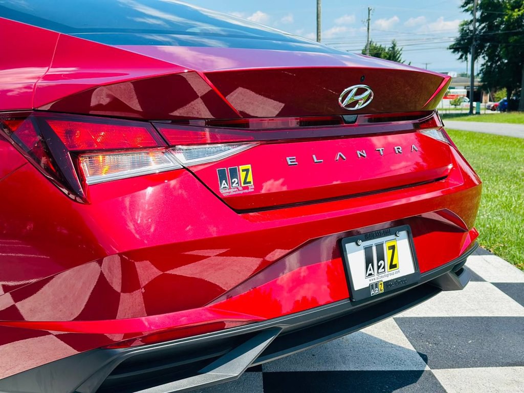 2023 Hyundai Elantra Image 15