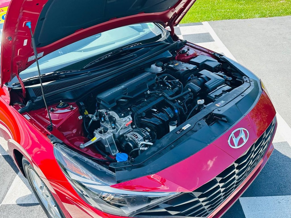 2023 Hyundai Elantra Image 35