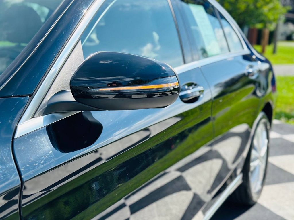 2021 Mercedes-Benz C-Class Image 12