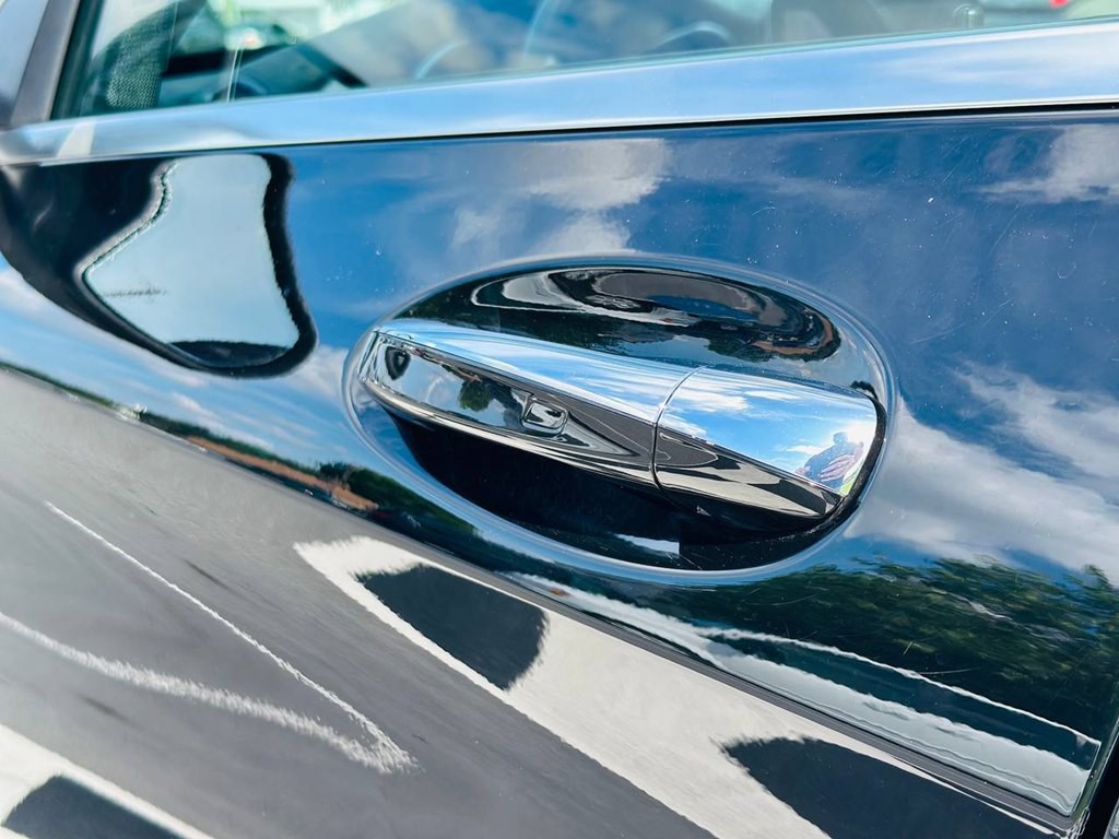 2021 Mercedes-Benz C-Class Image 14