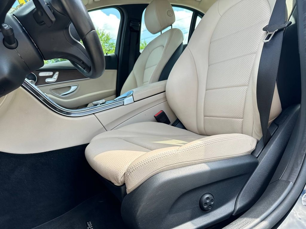 2021 Mercedes-Benz C-Class Image 17