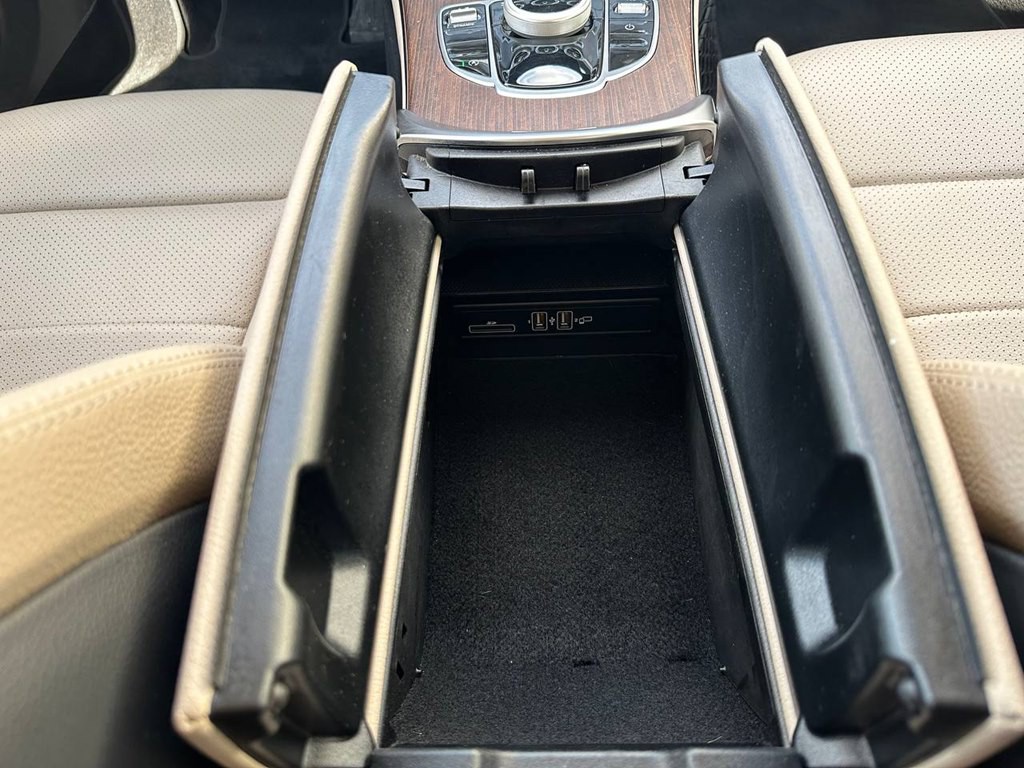 2021 Mercedes-Benz C-Class Image 31