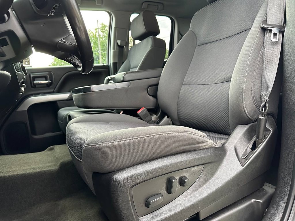 2018 Chevrolet Silverado 1500 Image 18