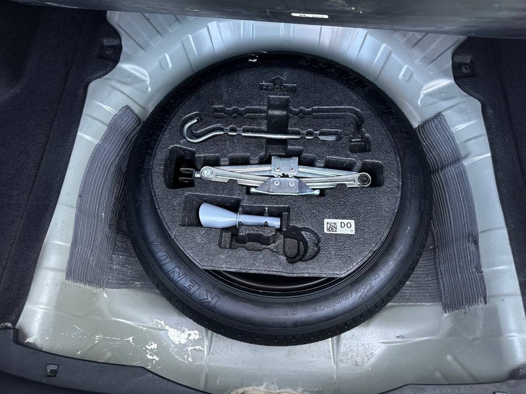 2022 Honda Civic Image 39