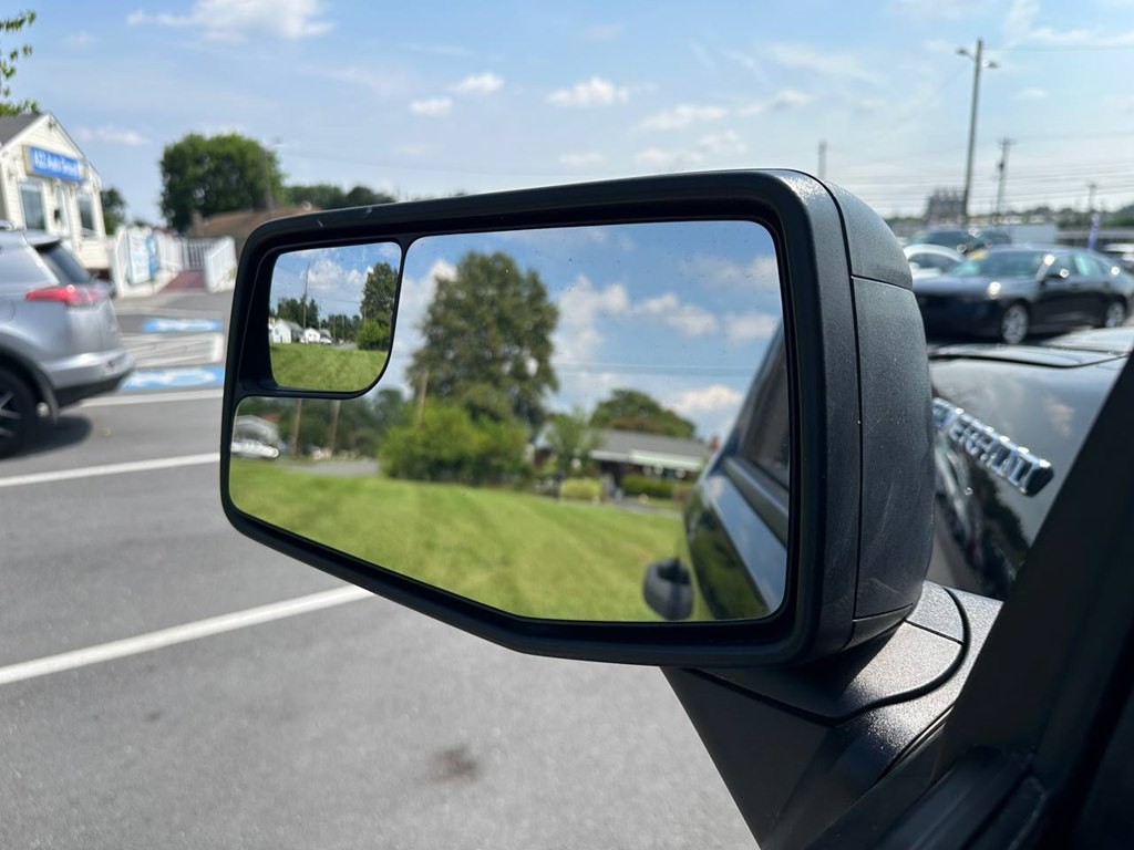 2019 Chevrolet Silverado 1500 Image 13