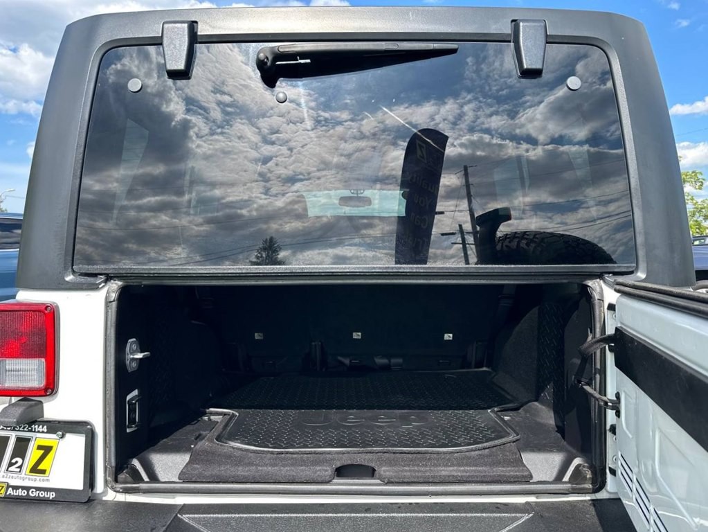 2016 Jeep Wrangler Unlimited Image 16