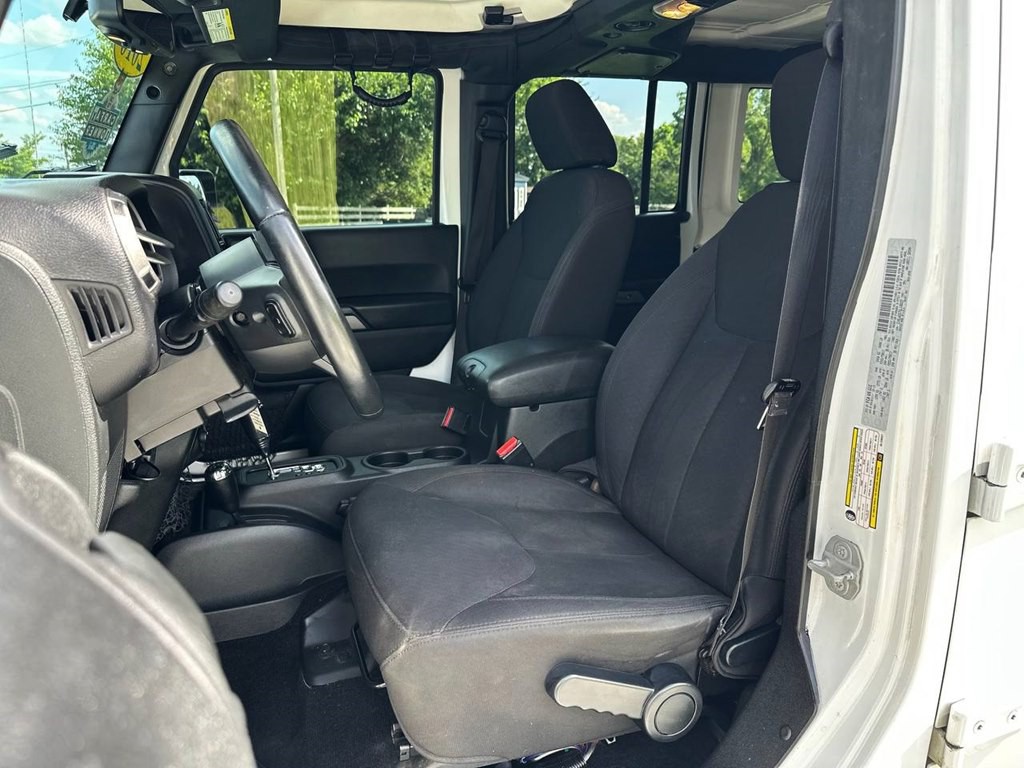 2016 Jeep Wrangler Unlimited Image 20