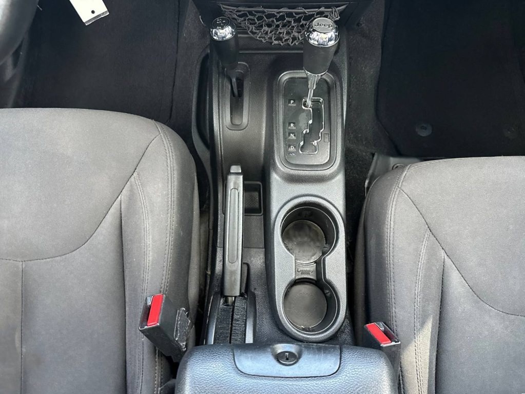 2016 Jeep Wrangler Unlimited Image 31