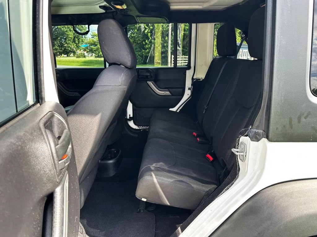 2016 Jeep Wrangler Unlimited Image 34
