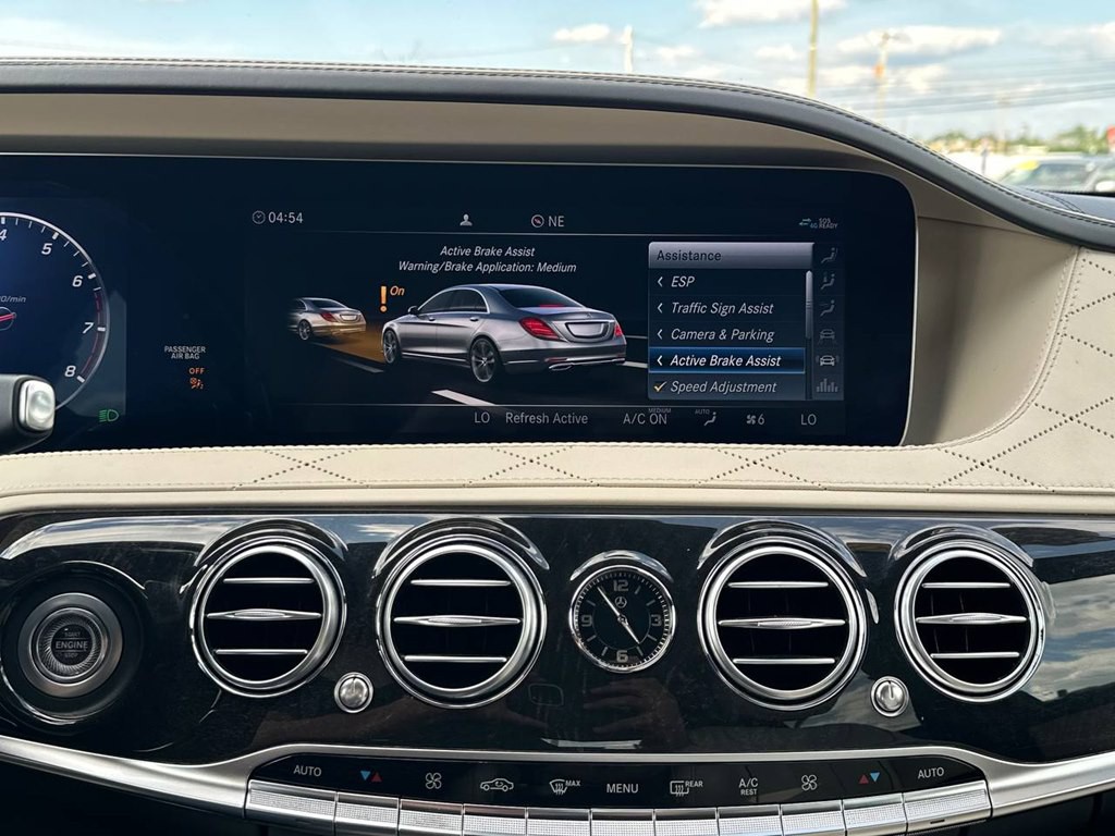 2018 Mercedes-Benz S-Class Image 30