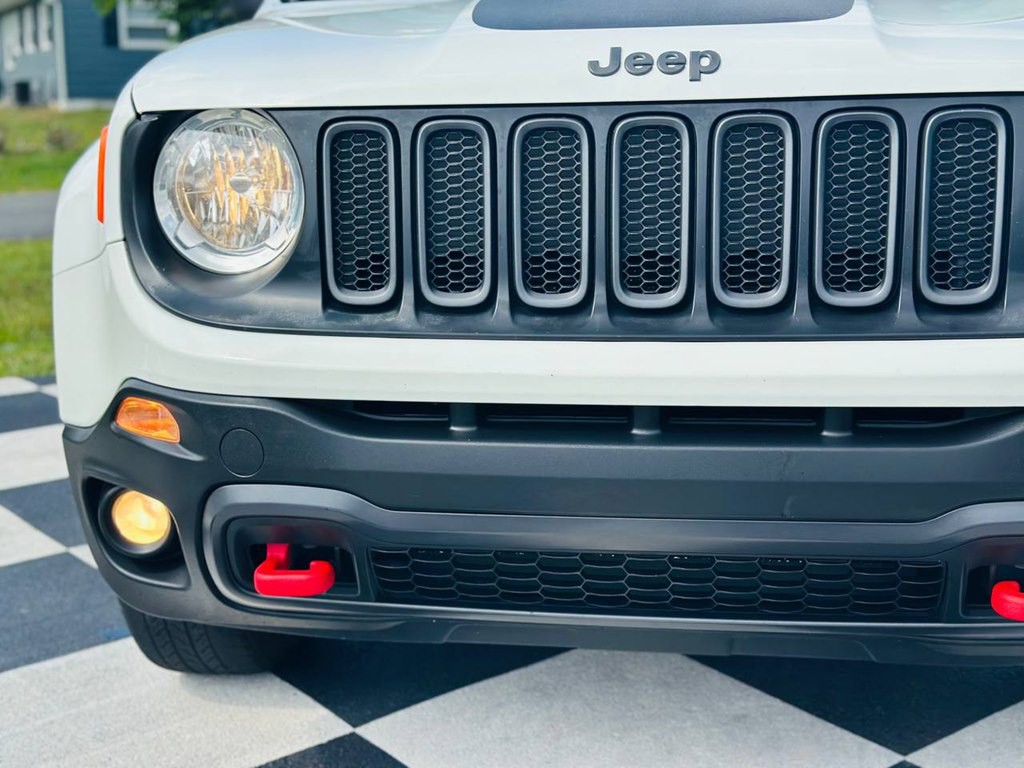 2017 Jeep Renegade Image 11