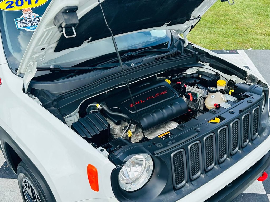2017 Jeep Renegade Image 39