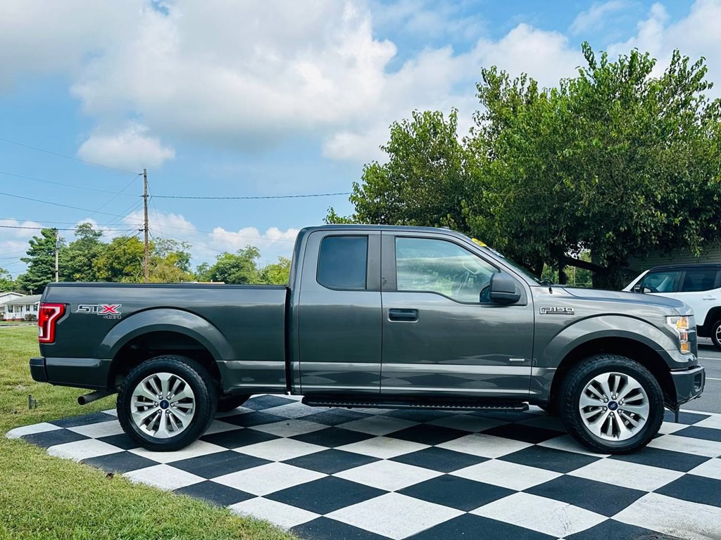 2017 Ford F-150 Image 9
