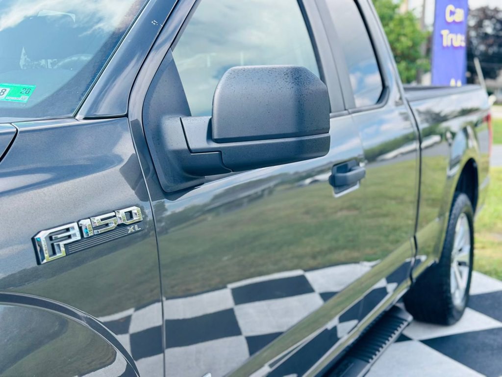 2017 Ford F-150 Image 11