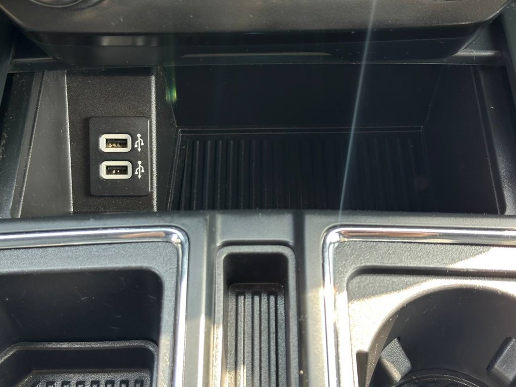 2017 Ford F-150 Image 28