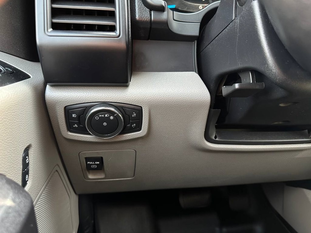2017 Ford F-150 Image 33