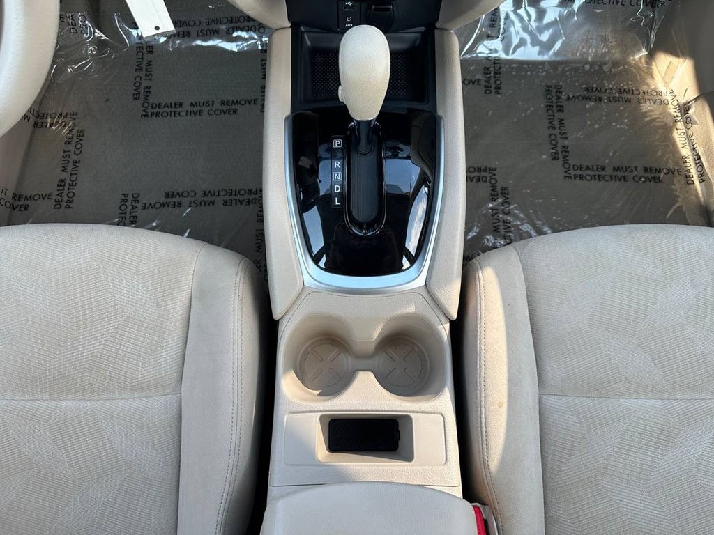 2015 Nissan Rogue Image 29