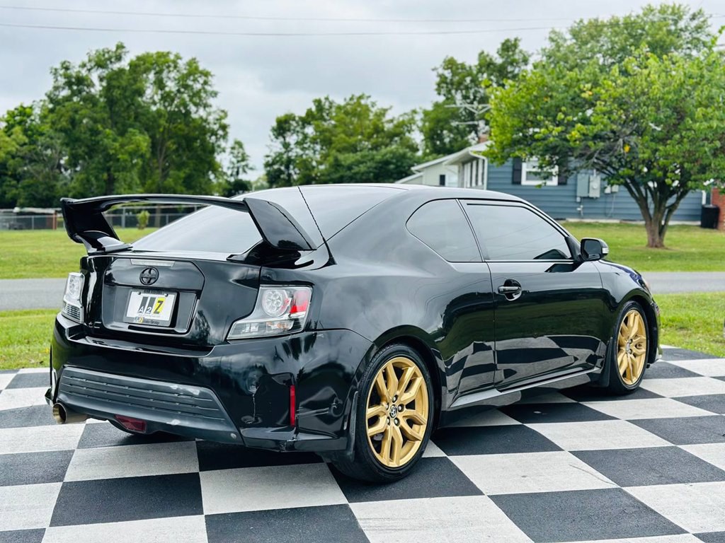 2015 Scion tC Image 5
