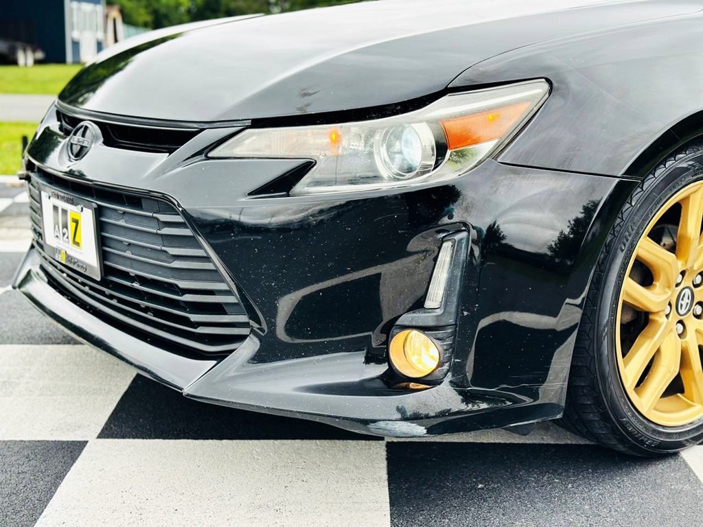 2015 Scion tC Image 10