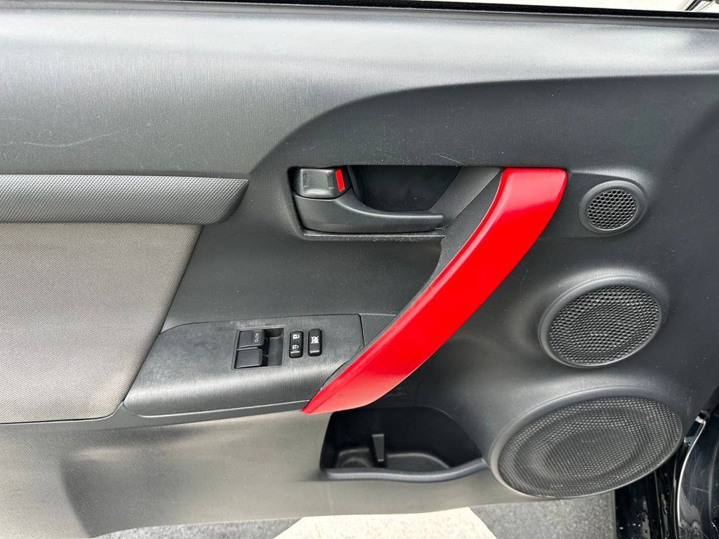 2015 Scion tC Image 14