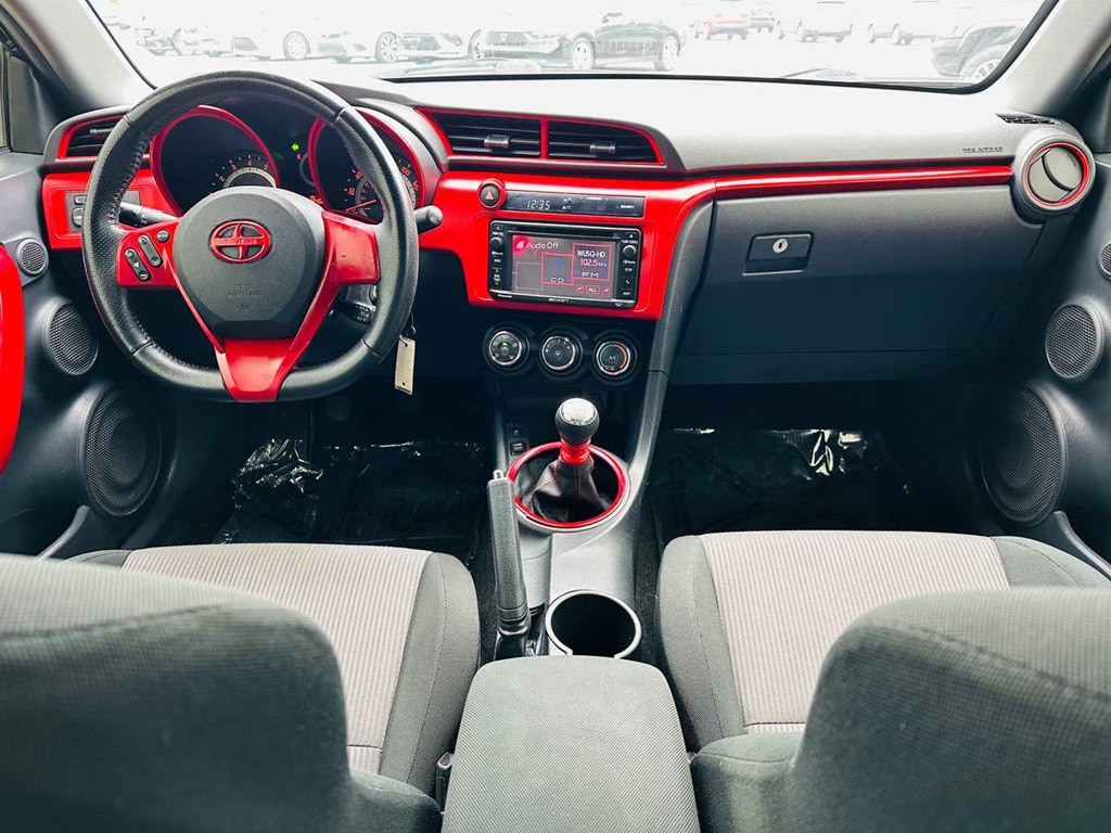 2015 Scion tC Image 16