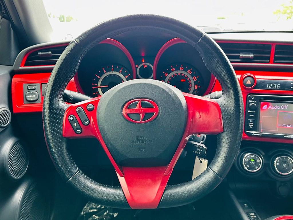 2015 Scion tC Image 17