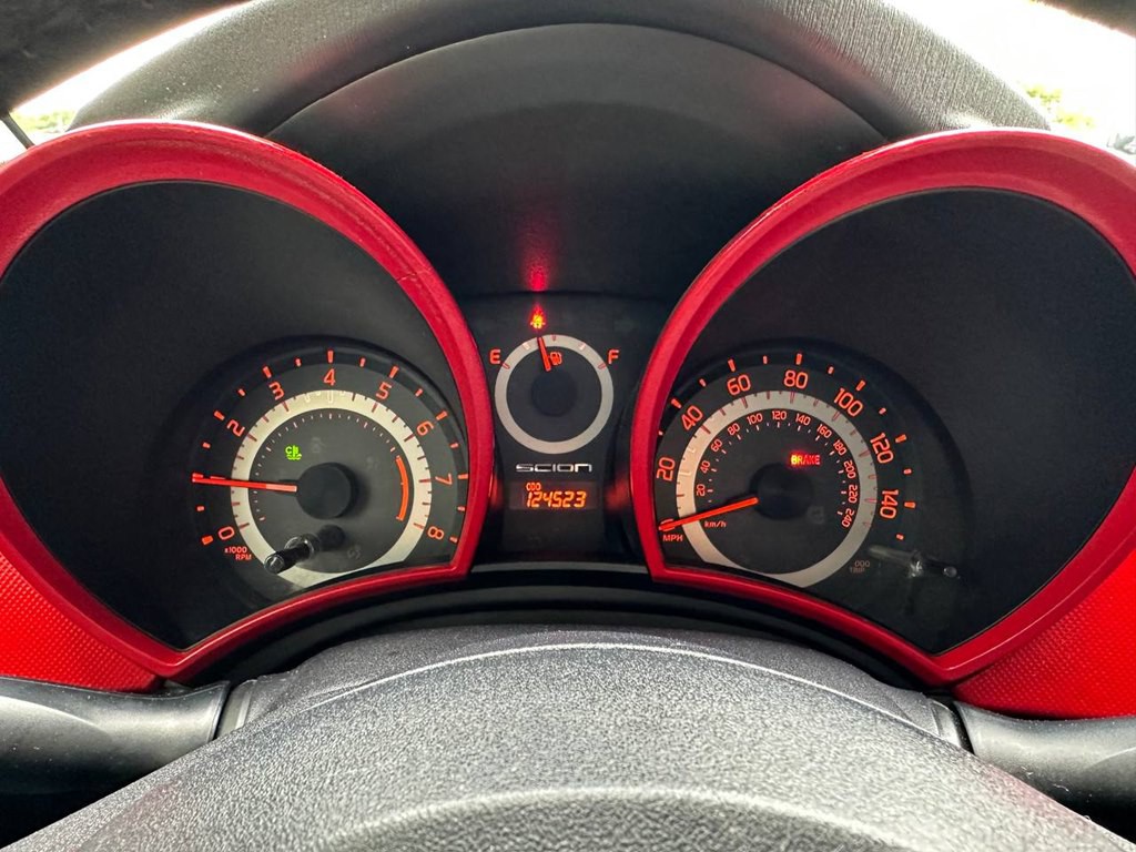 2015 Scion tC Image 19