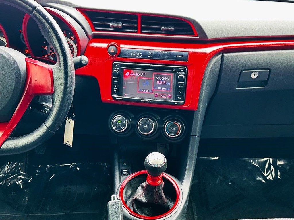 2015 Scion tC Image 20