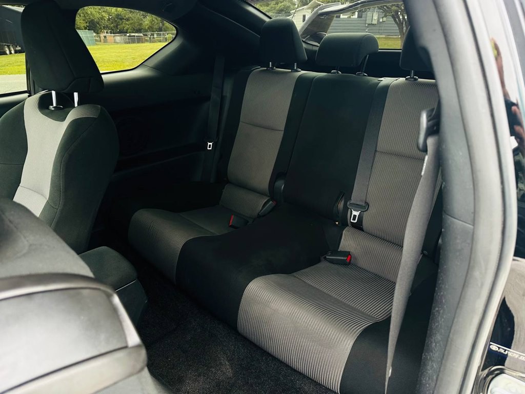 2015 Scion tC Image 27