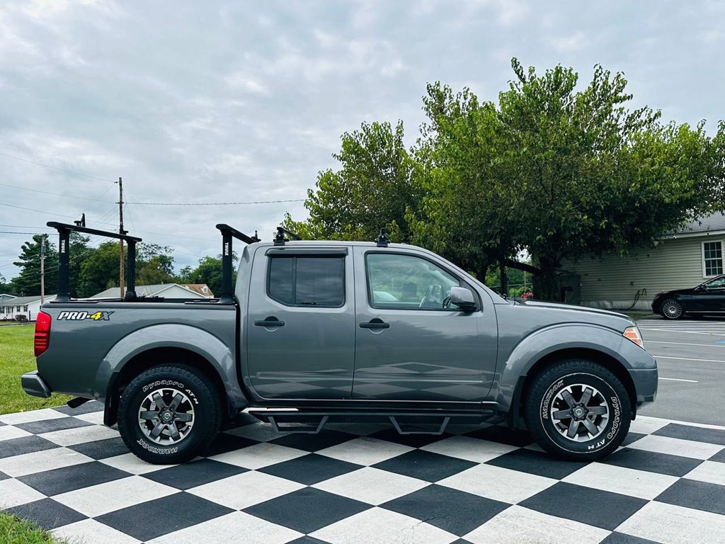 2019 Nissan Frontier Image 8