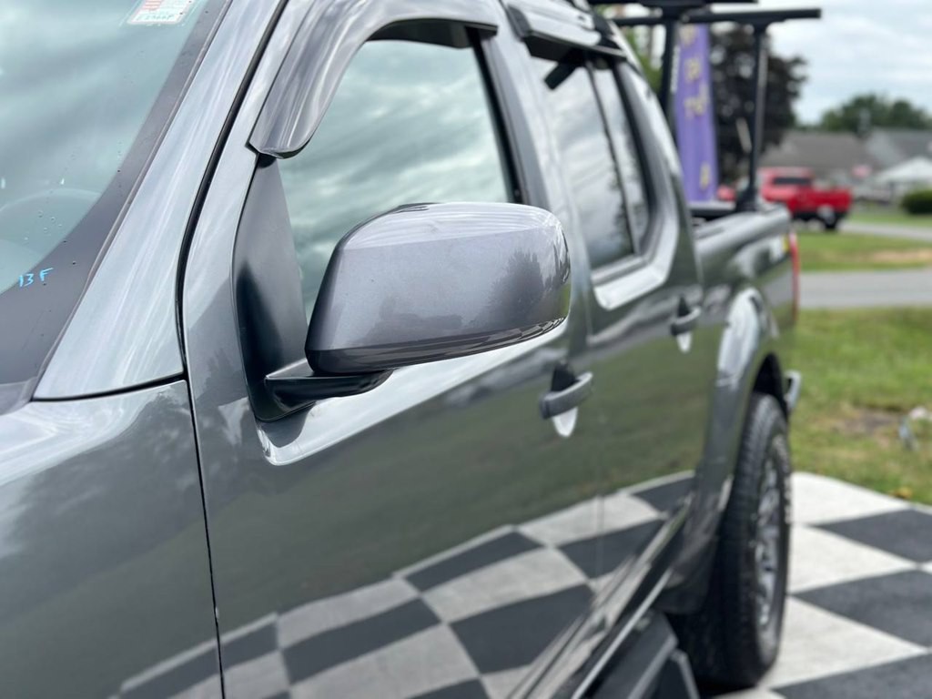 2019 Nissan Frontier Image 12