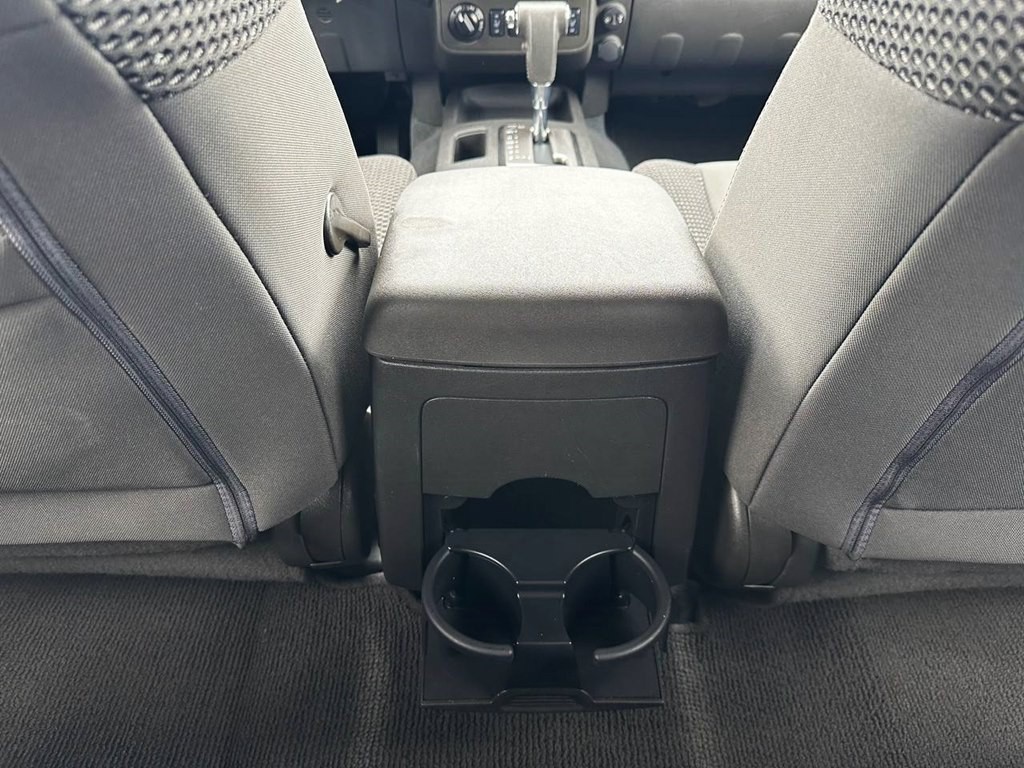 2019 Nissan Frontier Image 38