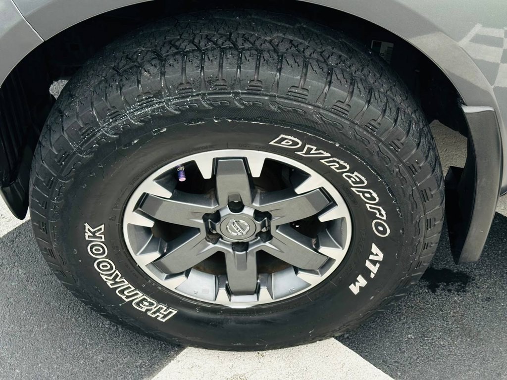 2019 Nissan Frontier Image 43