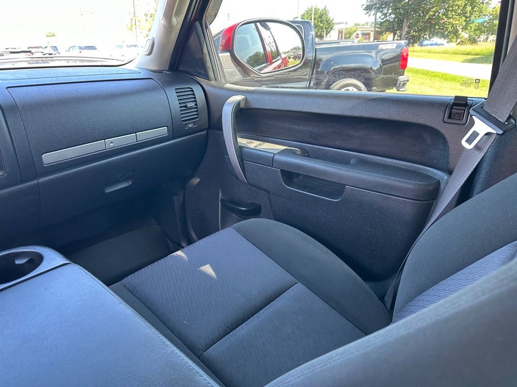 2011 Chevrolet Silverado 1500 Image 26