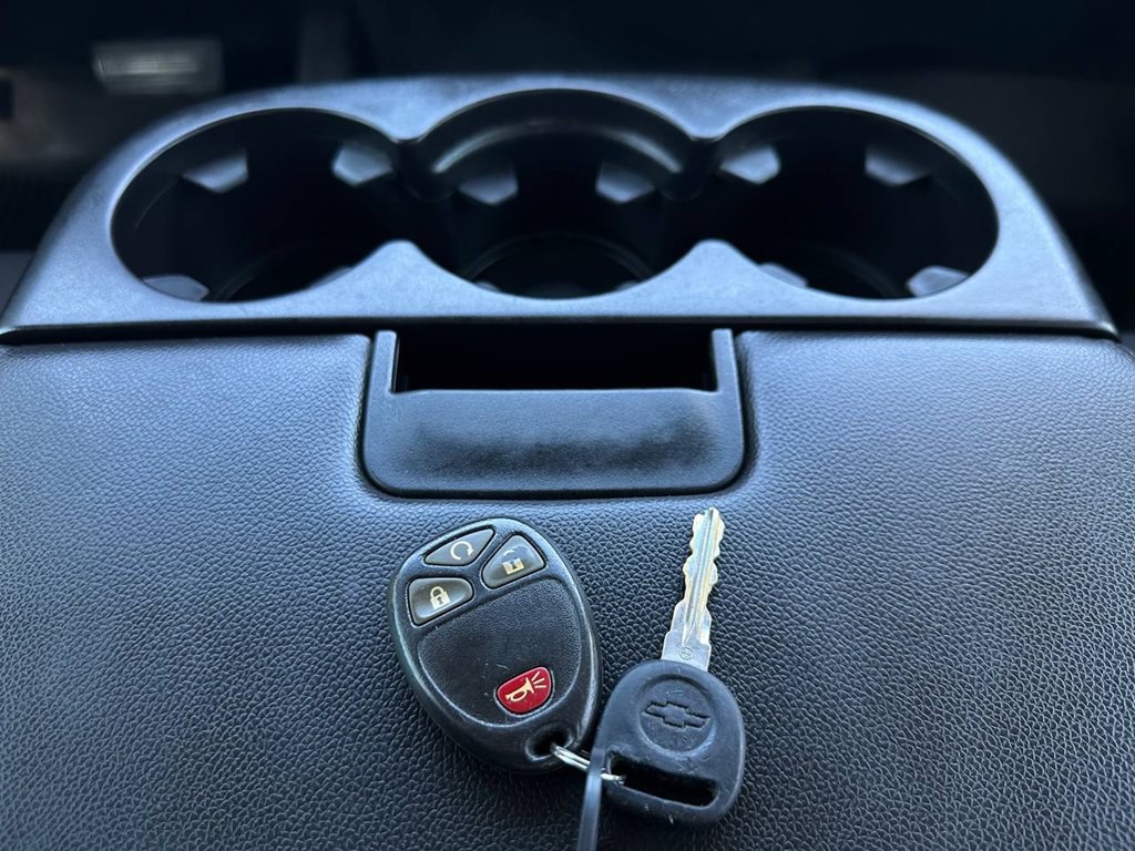 2011 Chevrolet Silverado 1500 Image 32