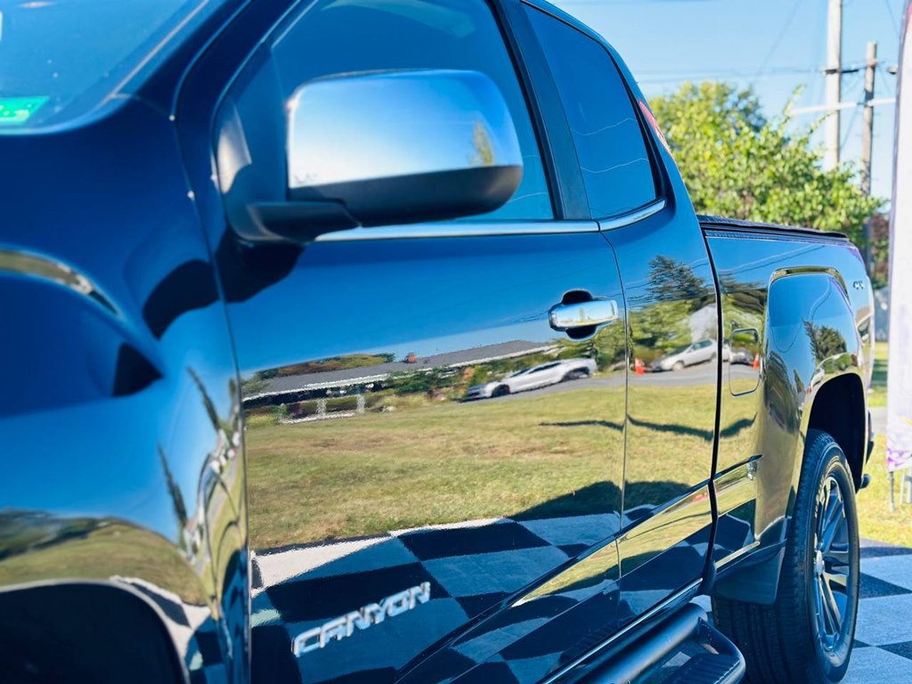 2015 GMC Canyon Image 12