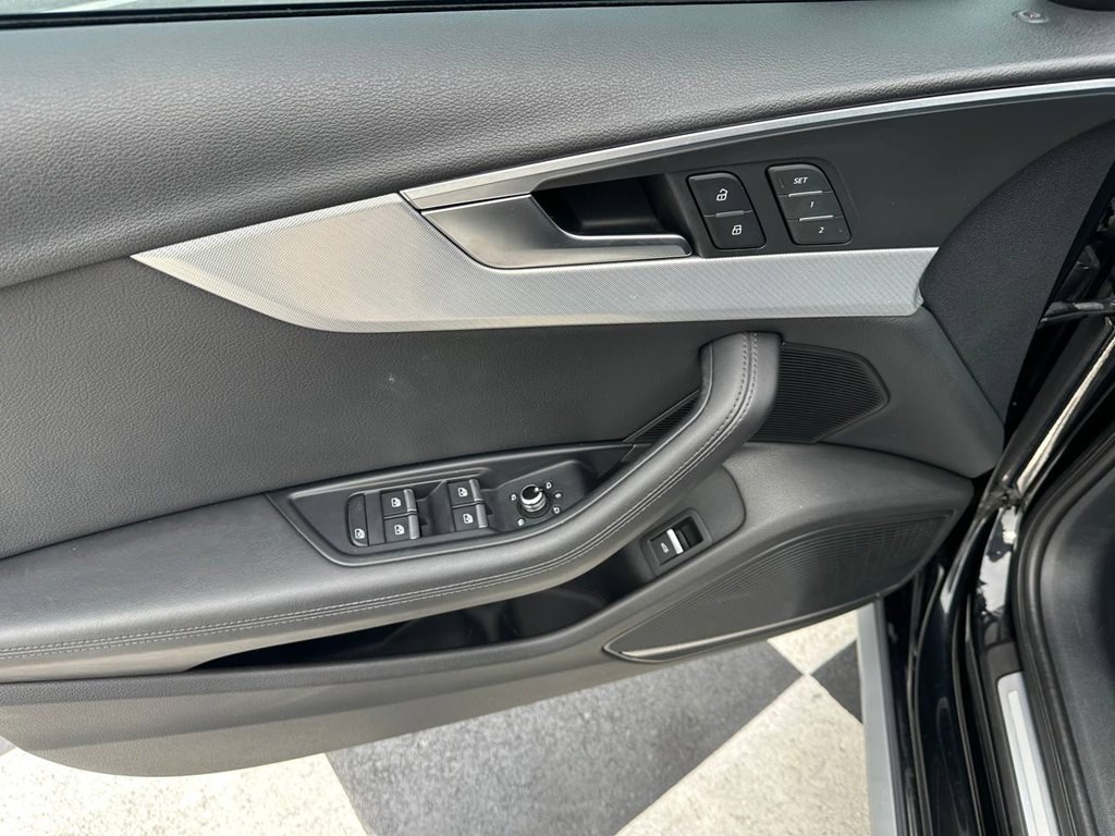 2018 Audi A4 Image 17