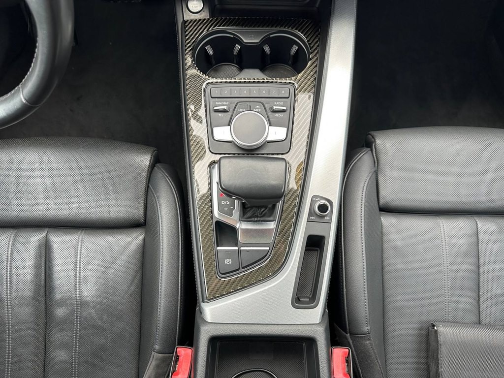 2018 Audi A4 Image 32