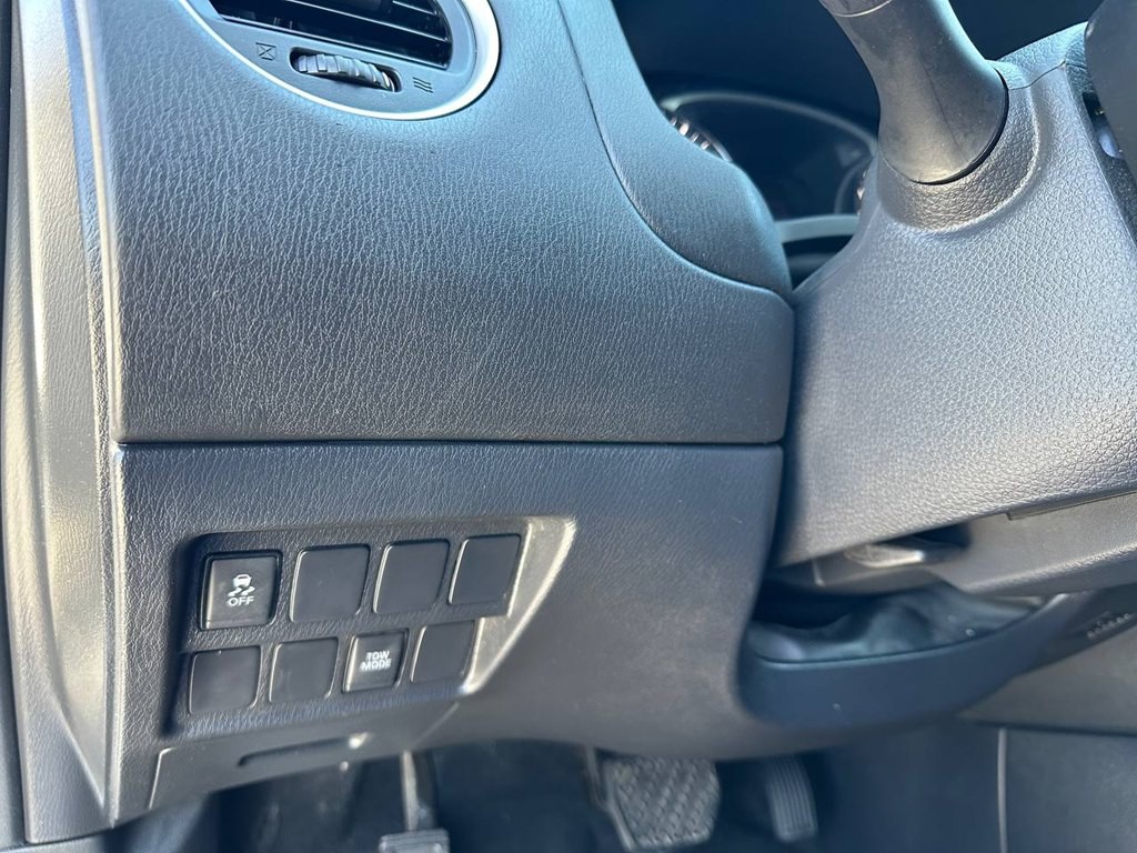 2018 Nissan Pathfinder Image 31