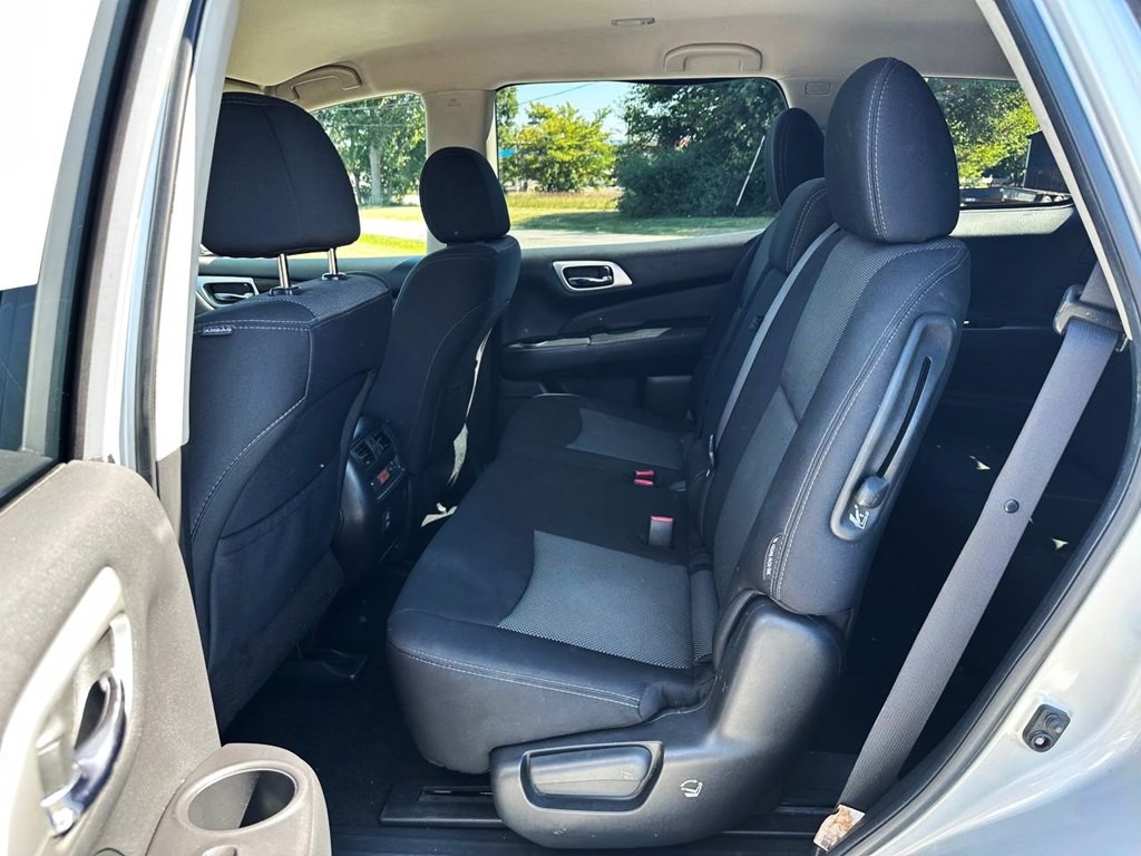 2018 Nissan Pathfinder Image 33