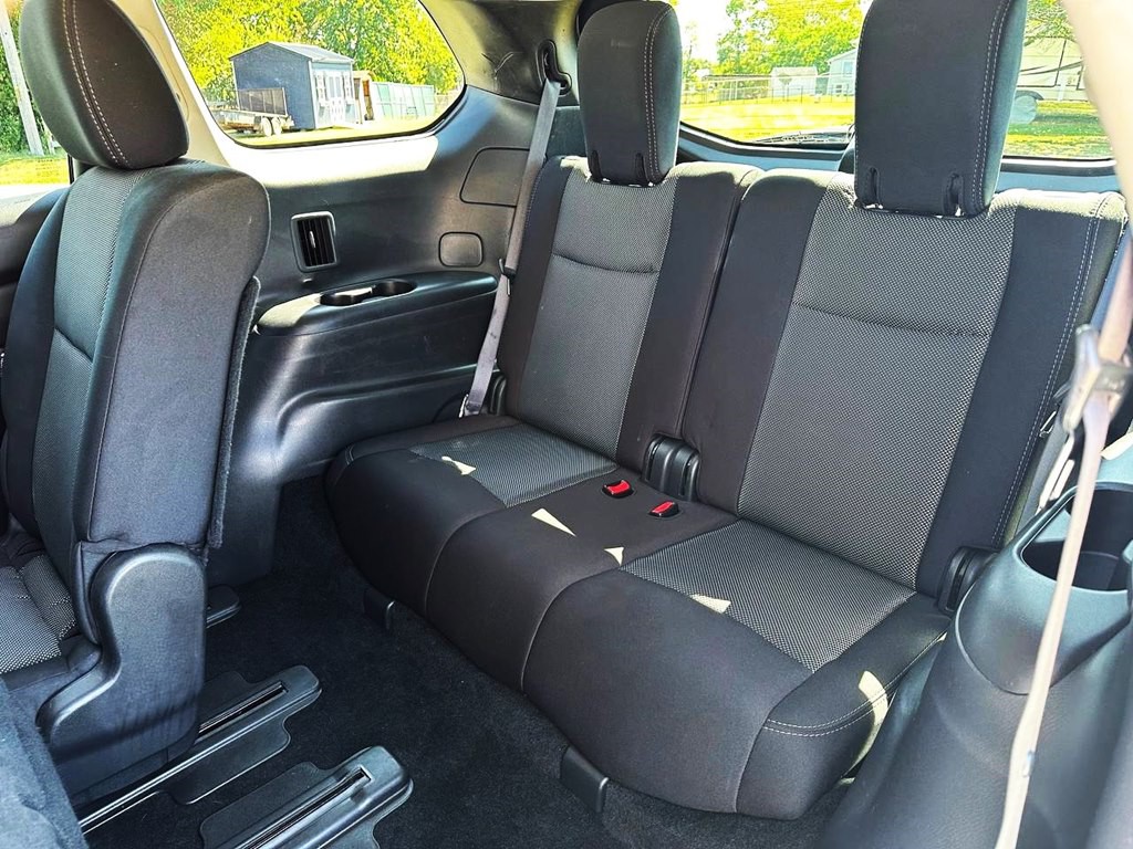 2018 Nissan Pathfinder Image 36