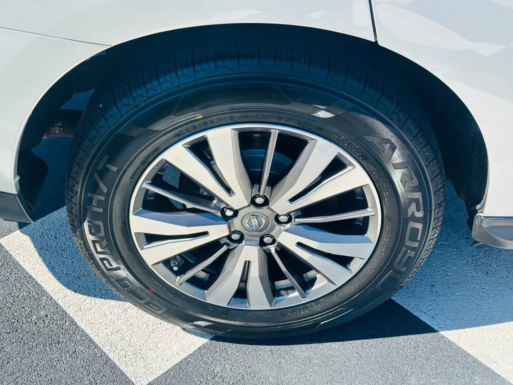 2018 Nissan Pathfinder Image 43