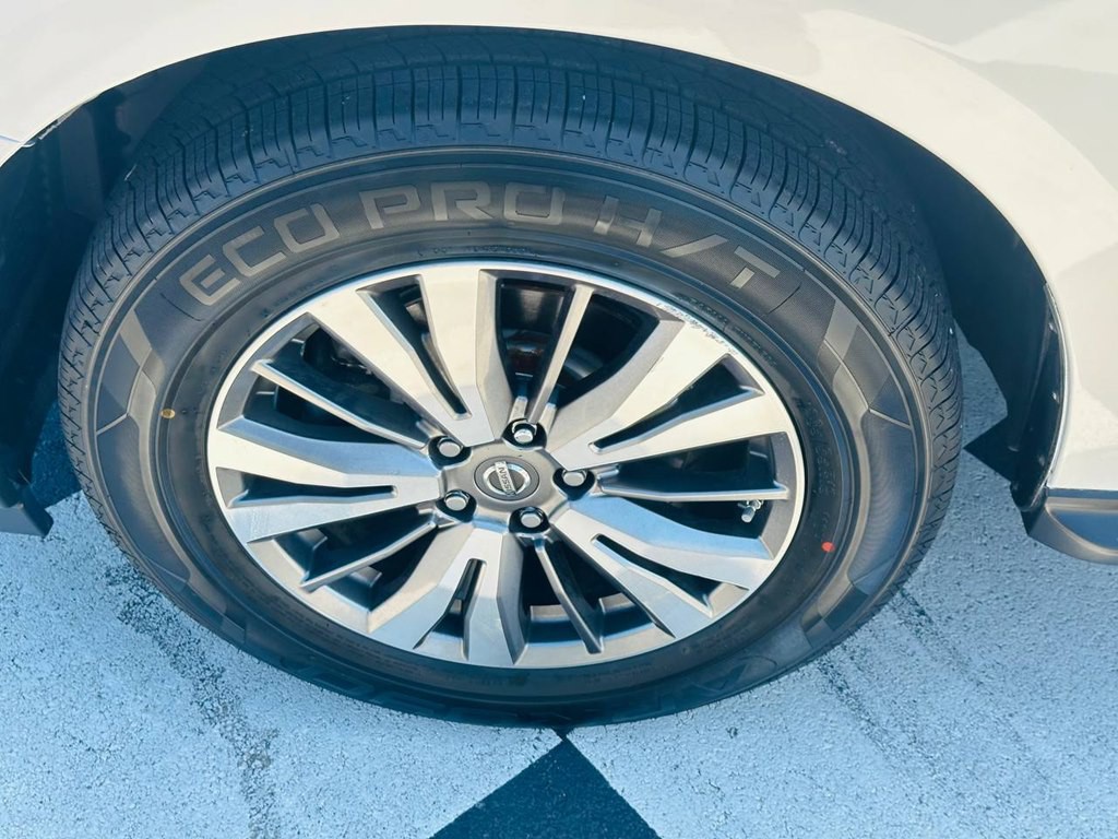 2018 Nissan Pathfinder Image 45