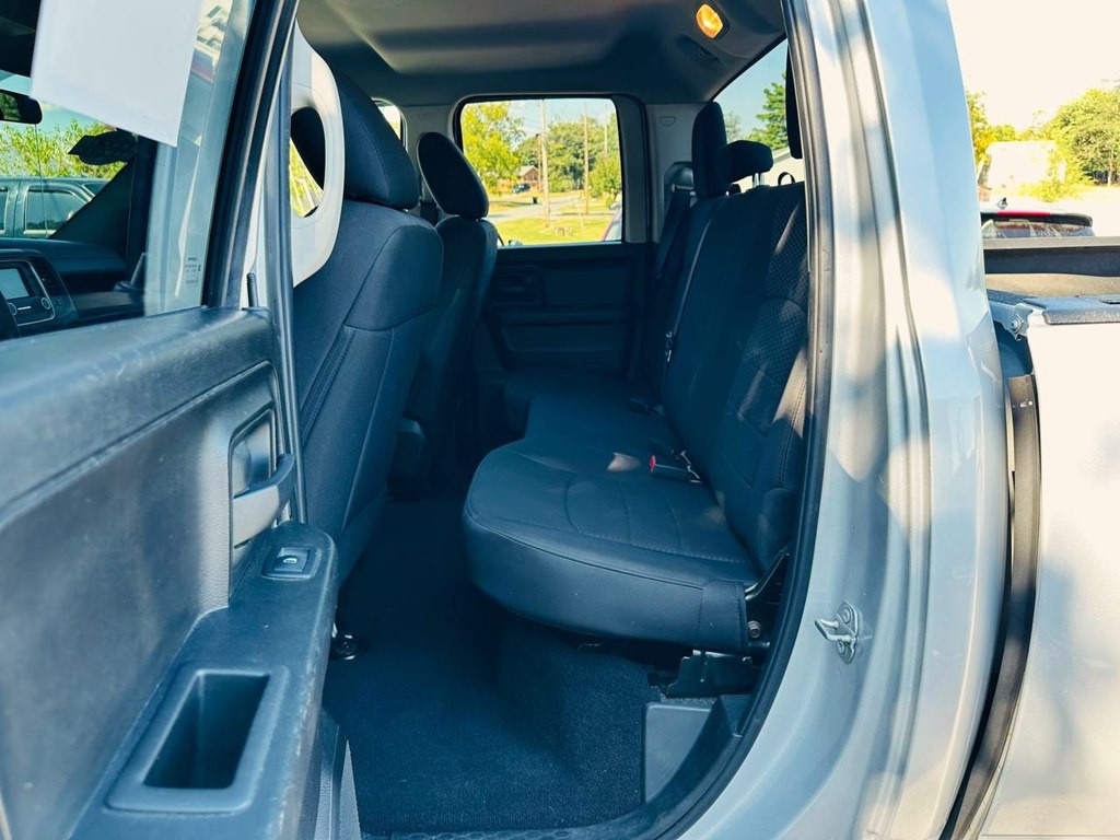 2019 RAM 1500 Image 36