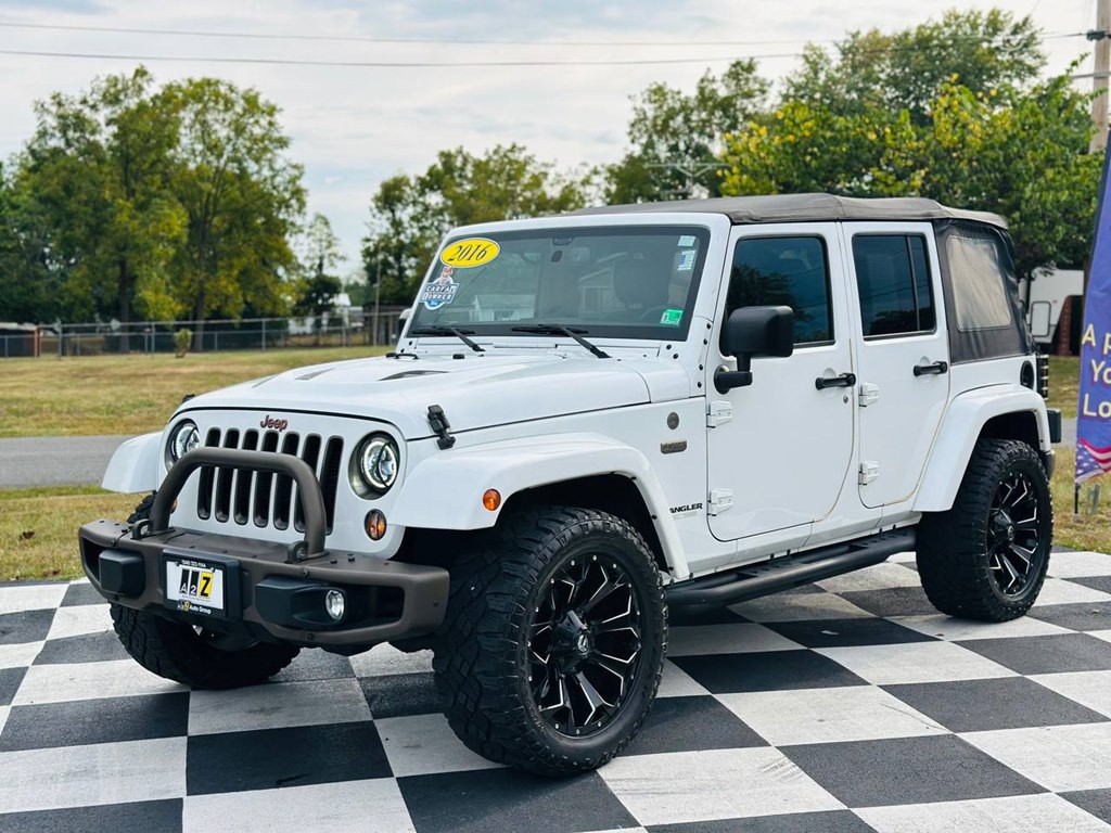 2016 Jeep Wrangler Unlimited Image 2