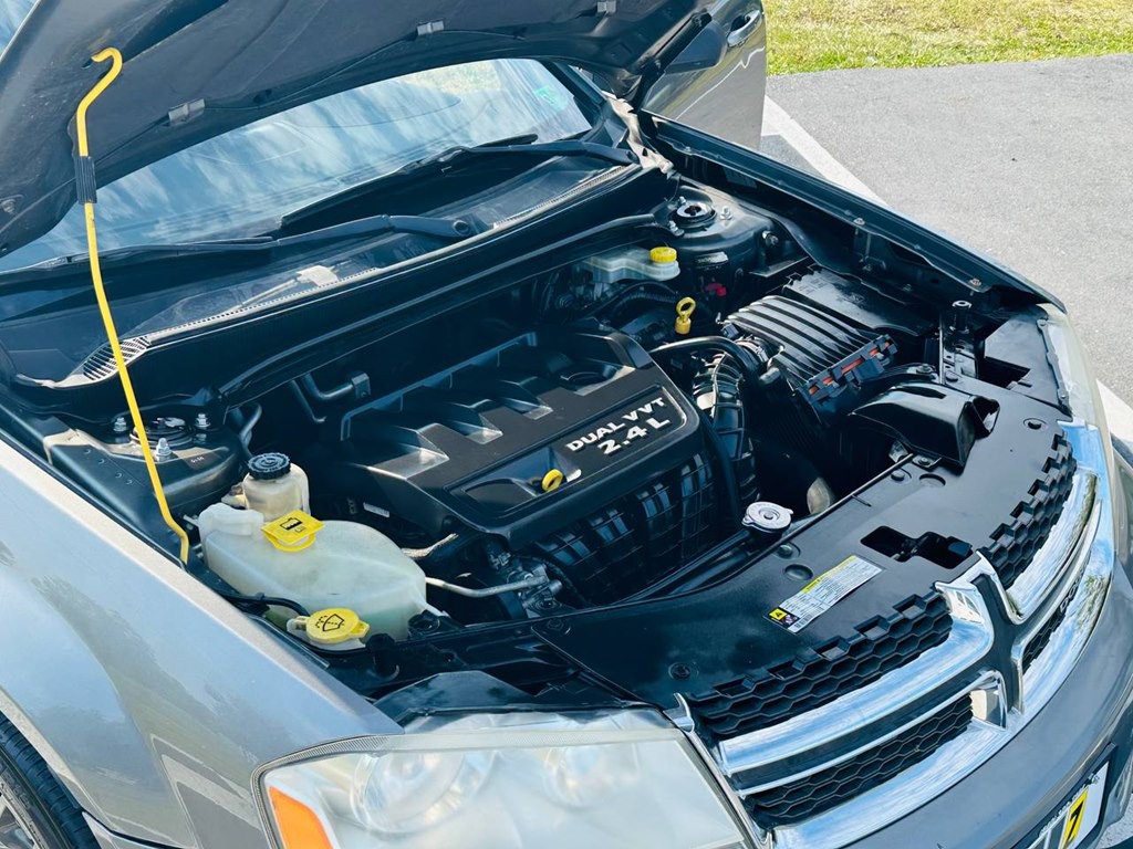 2013 Dodge Avenger Image 33