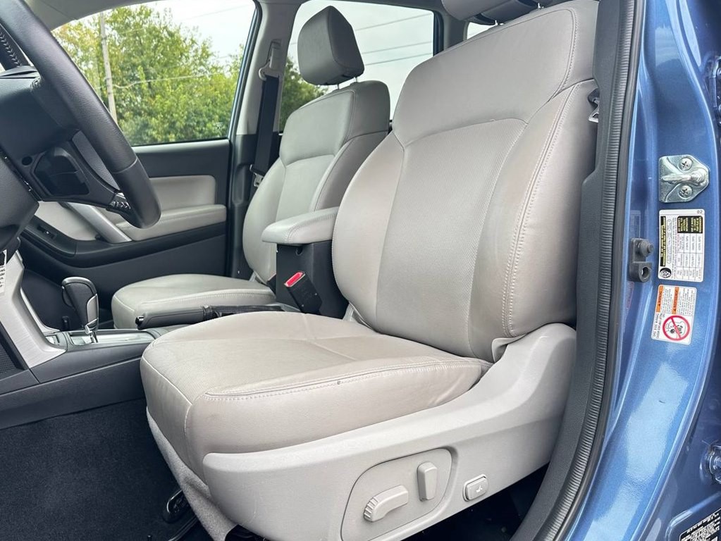 2016 Subaru Forester Image 17