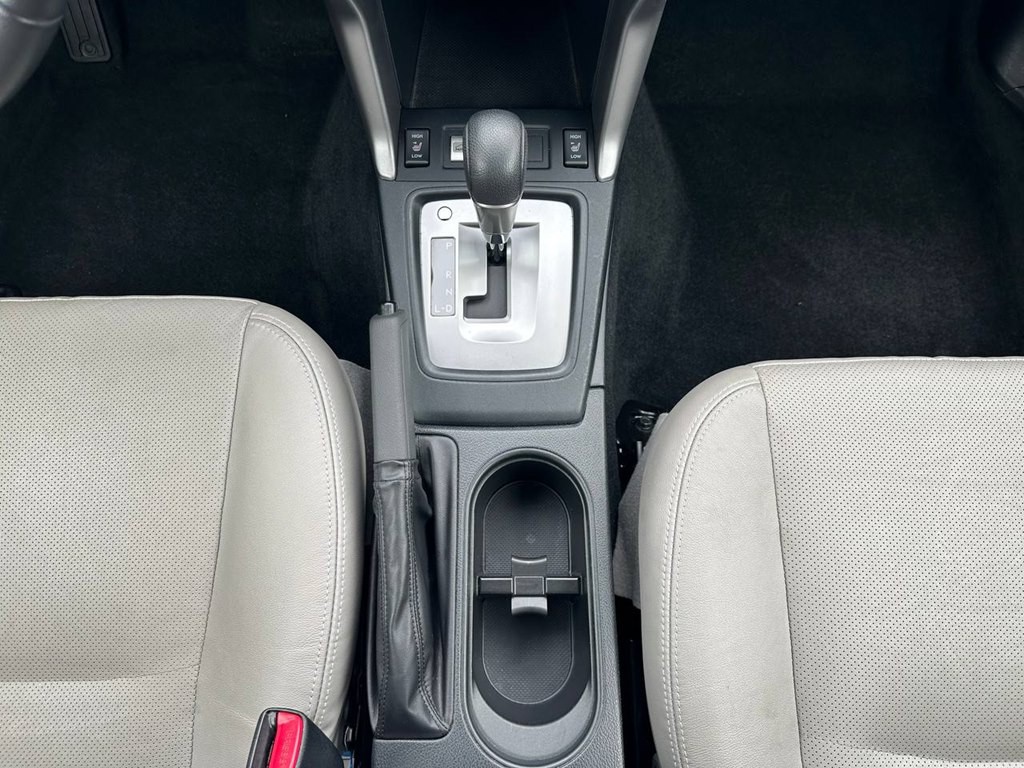 2016 Subaru Forester Image 28